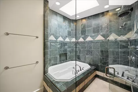 687 Birch Rd, Glencoe, IL 60022 photo 20