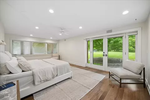 687 Birch Rd, Glencoe, IL 60022 photo 18