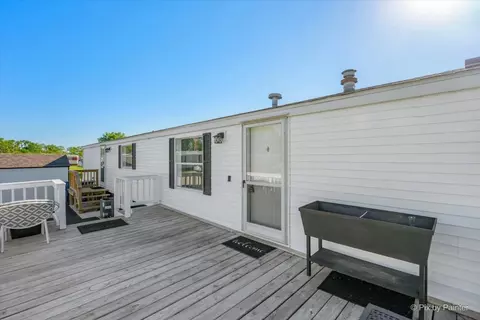 126 7th Ave, Bartlett, IL 60103 photo 18