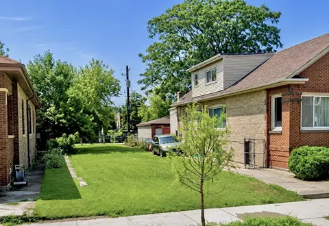 8030 S Ada St, Chicago, IL 60620