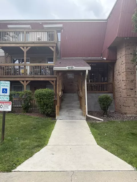 1855 Tall Oaks Dr #3301, Aurora, IL 60505