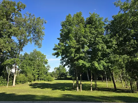 7146 Ironwood Ct, Yorkville, IL 60560