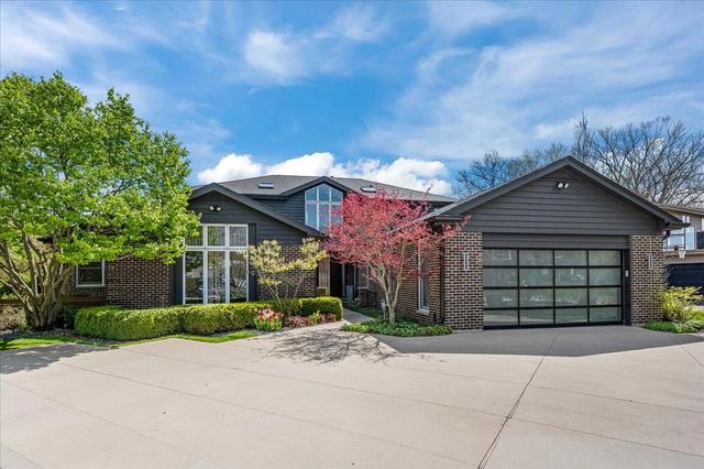 1755 Overland Trl, Deerfield, IL 60015