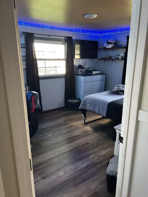 Bedroom - 315 Maple Dr, Morris, IL 60450 photo 2 of 4