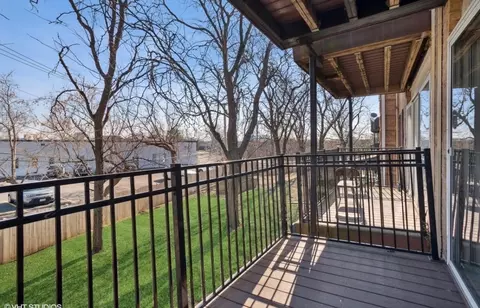 Exterior - 5300 Carriageway Dr #203, Rolling Meadows, IL 60008 photo 1 of 2