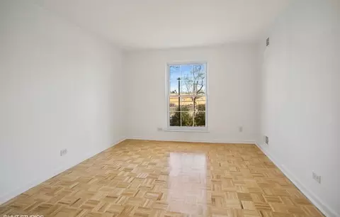 Bedroom - 5300 Carriageway Dr #203, Rolling Meadows, IL 60008 photo 1 of 1