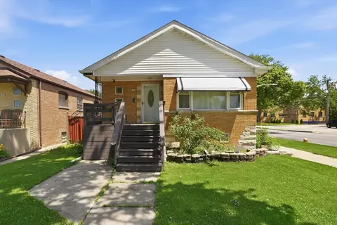 6359 S Kilbourn Ave, Chicago, IL 60629