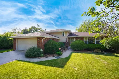 10906 3rd St, Mokena, IL 60448