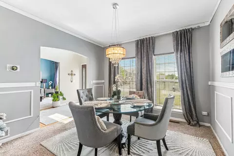 Dining - 4608 Joyce Ln, Mchenry, IL 60050 photo 2 of 3