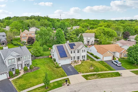 4608 Joyce Ln, Mchenry, IL 60050