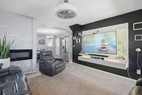 Living - 1841 36th St, Moline, IL 61265 photo 3 of 3