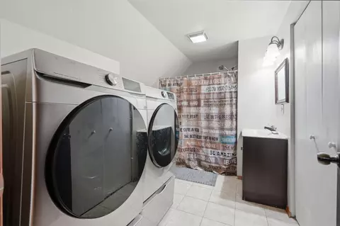 Other - 1841 36th St, Moline, IL 61265 photo 4 of 9