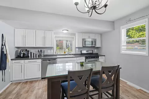 Kitchen - 1841 36th St, Moline, IL 61265 photo 1 of 2