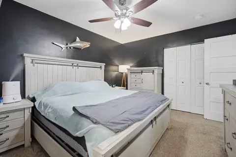 Bedroom - 1841 36th St, Moline, IL 61265 photo 2 of 3