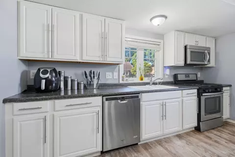 Kitchen - 1841 36th St, Moline, IL 61265 photo 2 of 2