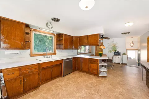 Kitchen - 418 End Ave, Hillside, IL 60162 photo 3 of 5