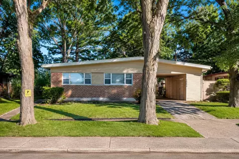 267 Somonauk St, Park Forest, IL 60466