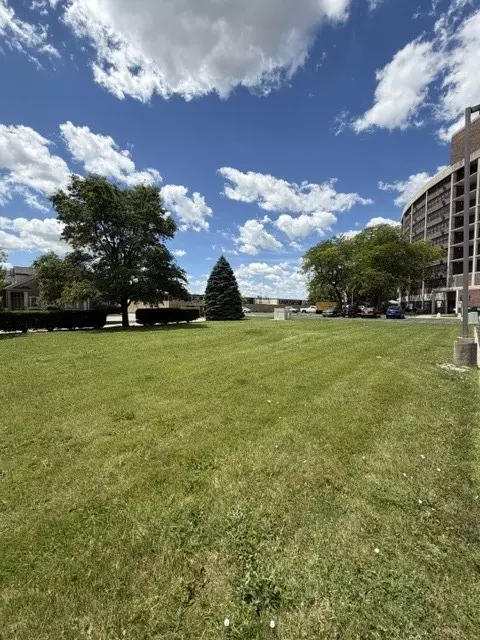 00 Uno Cir, Joliet, IL 60435