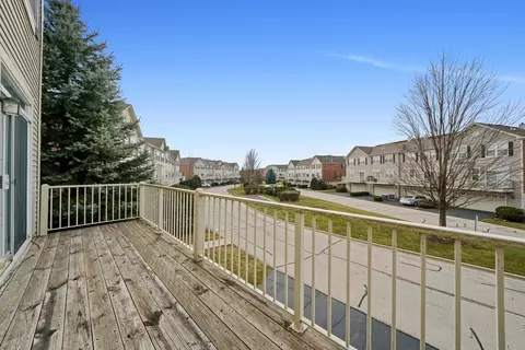 Exterior - 760 Lambert Ln #96-1, Bartlett, IL 60103 photo 2 of 2