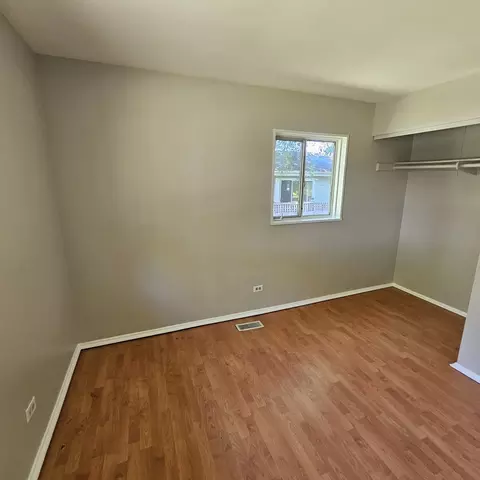 Bedroom - 485 Washington Blvd, Hoffman Estates, IL 60169 photo 6 of 6