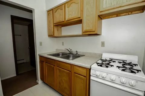 Kitchen - 215 Lindell, Normal, IL 61761 photo 2 of 3