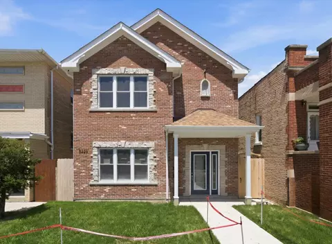 5326 W 31st St, Cicero, IL 60804