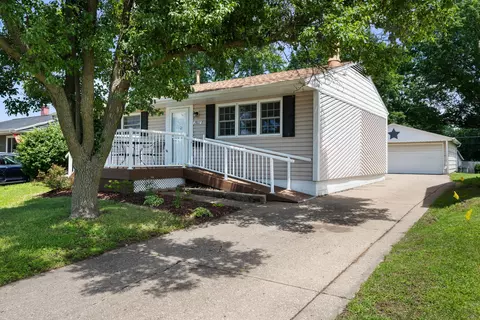 2807 N Lincoln Ave, Davenport, IA 52804