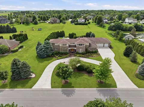 24104 S Old Farm Rd, Manhattan, IL 60442