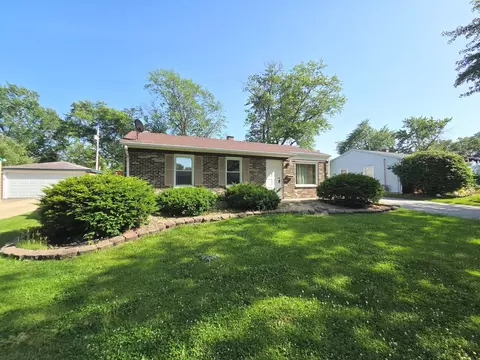 2124 218th Pl, Sauk Village, IL 60411