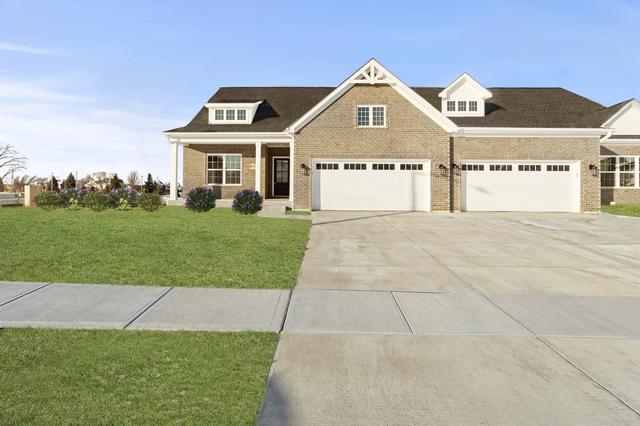 16551 Kayla Dr, Lemont, IL 60439