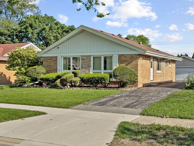 11115 Martindale Dr, Westchester, IL 60154