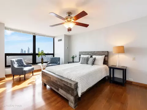 Bedroom - 360 E Randolph St #3902, Chicago, IL 60601 photo 2 of 3