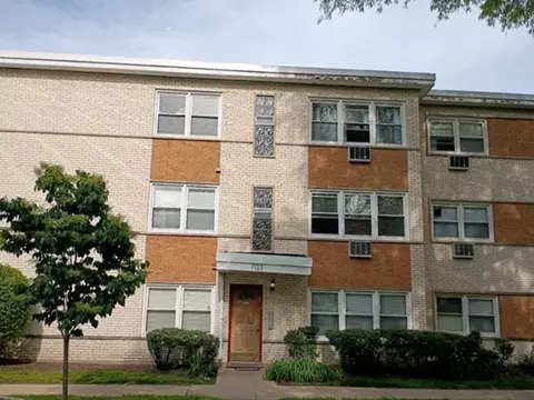 7123 N Damen Ave #5E, Chicago, IL 60645
