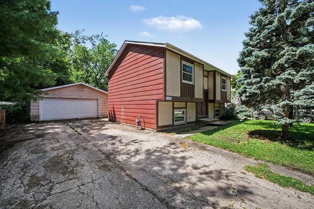 528 E Stimmel St, West Chicago, IL 60185