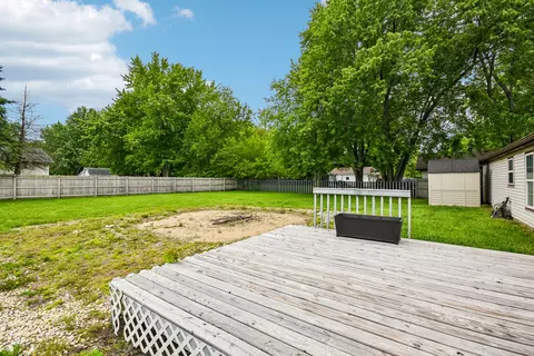 Exterior - 197 E Cermak Rd, Braidwood, IL 60408 photo 2 of 7