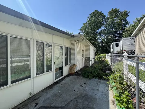 1008 W Jay St, Vandalia, IL 62471