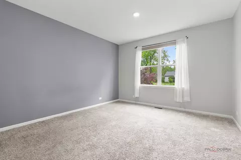 Other - 324 S Fork Dr, Gurnee, IL 60031 photo 5 of 12