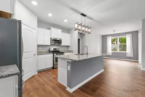 Other - 324 S Fork Dr, Gurnee, IL 60031 photo 1 of 12
