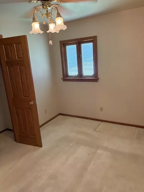 1707 Wright St, Streator, IL 61364 photo 8