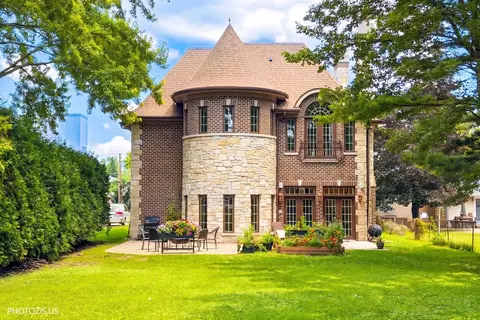 Exterior - 2895 Keystone Rd, Northbrook, IL 60062 photo 8 of 9