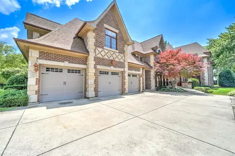 Exterior - 2895 Keystone Rd, Northbrook, IL 60062 photo 9 of 9