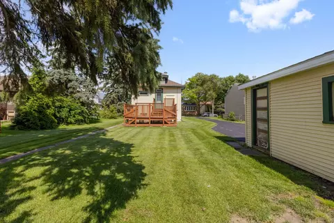 Exterior - 4030 Vernon Ave, Brookfield, IL 60513 photo 2 of 4