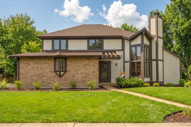 942 Montgomery Ct, Naperville, IL 60540
