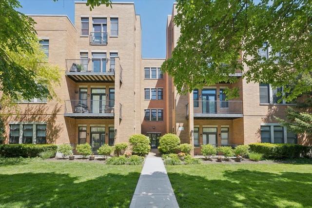 819 Foster St #1S, Evanston, IL 60201