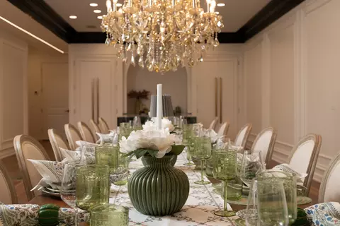 Dining - 22 Elm St, Chicago, IL 60611 photo 5 of 13