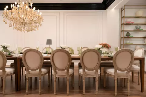 Dining - 22 Elm St, Chicago, IL 60611 photo 8 of 13