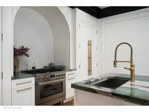 Kitchen - 22 Elm St, Chicago, IL 60611 photo 3 of 9