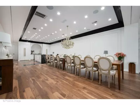 Dining - 22 Elm St, Chicago, IL 60611 photo 1 of 13