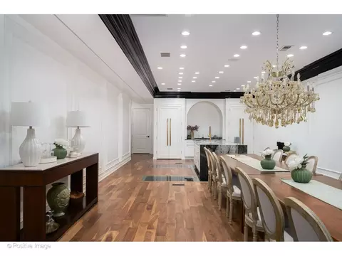 Dining - 22 Elm St, Chicago, IL 60611 photo 3 of 13