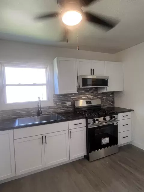 Kitchen - 2414 Crescent Dr, Hazel Crest, IL 60429 photo 1 of 5